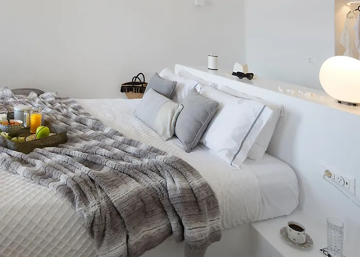 Amaya Selection Of Villa Oia (Santorini)