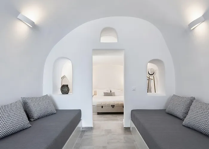 Amaya Selection Of * Oia (Santorini)