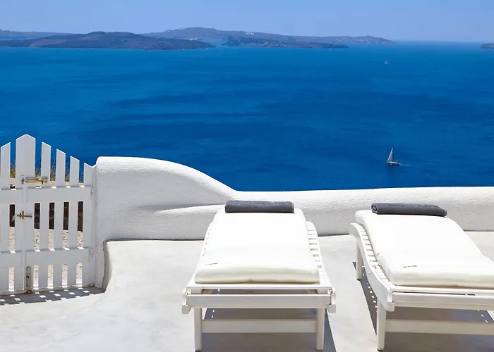 Amaya Selection Of Oia (Santorini)