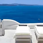 Amaya Selection Of Oia