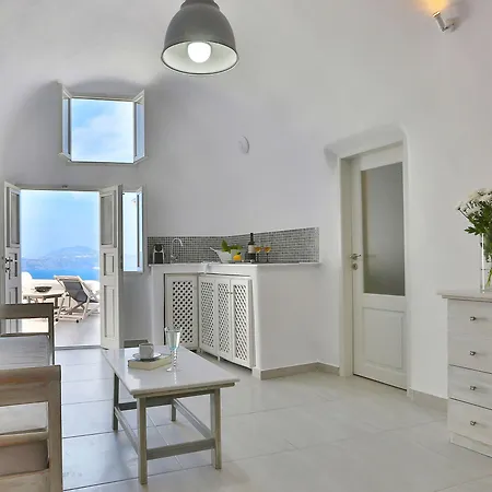 Amaya Selection Of Oia (Santorini)