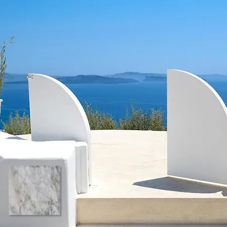 Amaya Selection Of Oia (Santorini)